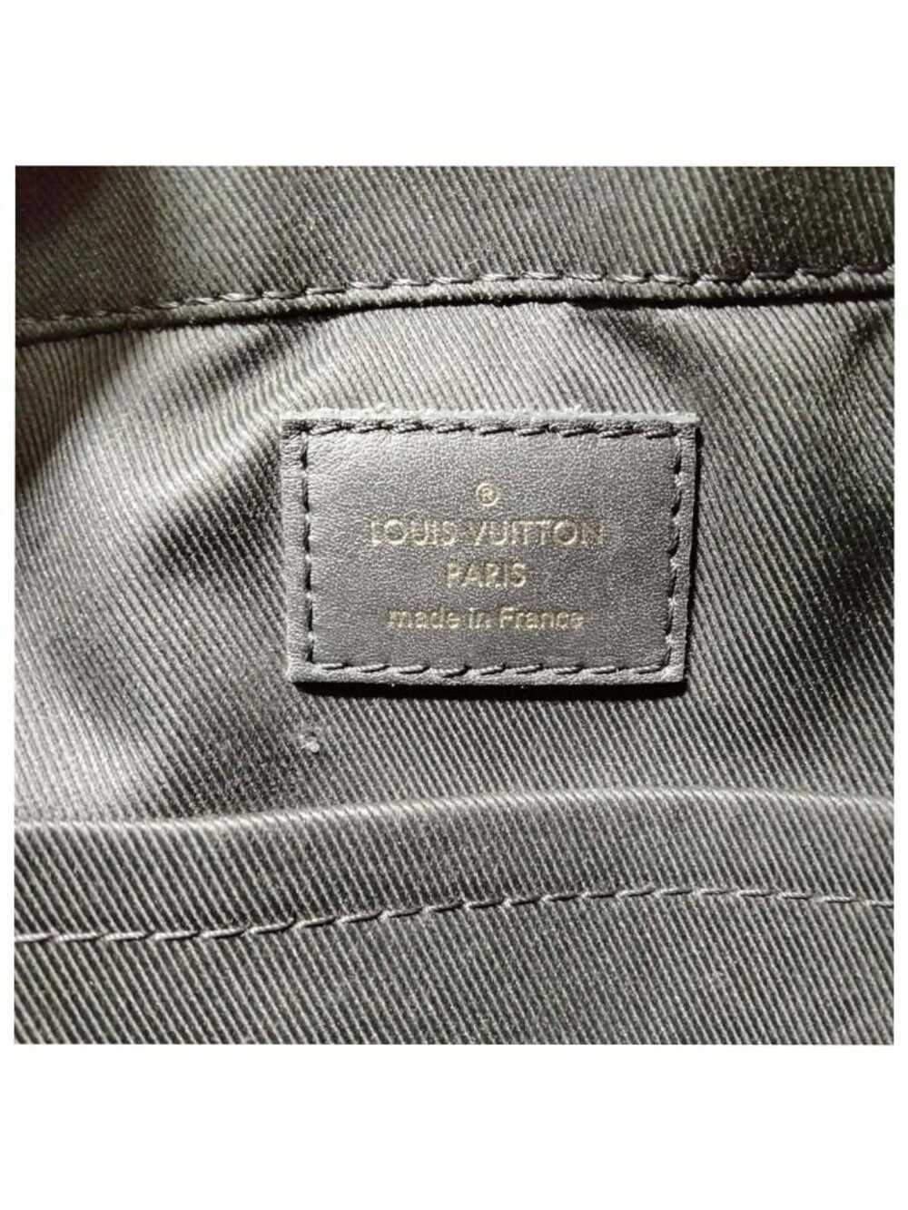 Authentic Louis Vuitton Saintonge Crossbody Monogram Canvas LV Bag - Picture 15 of 16